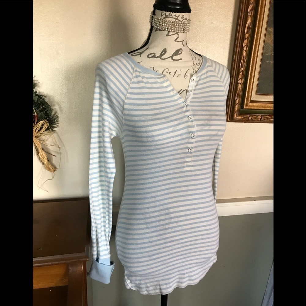 American Eagle Slim Fit Long Sleeve Henley Top M❗️FINAL SALE - Picture 2 of 8